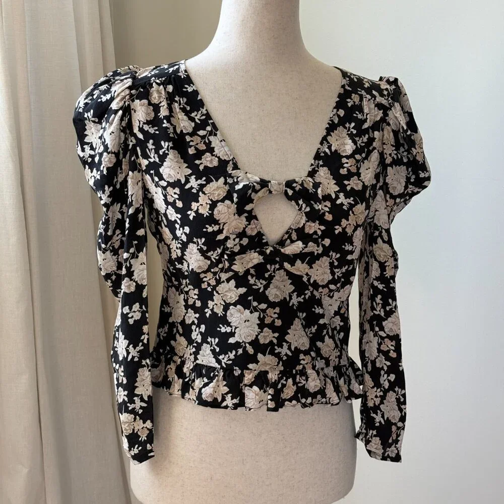 LOVESHACKFANCY Puff Sleeve Plunging V Neck Dark Floral Blouse w/ bow size 2 silk